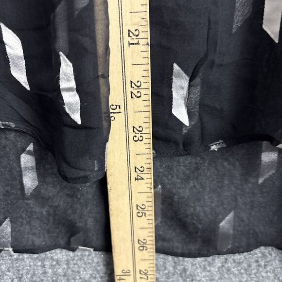 Alice Olivia Top Blouse  Womens Size M Black Sheer Unlined Ethereal Refined - Picture 4 of 8